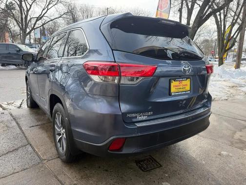 2019 Toyota Highlander XLE