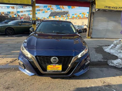 2021 Nissan Altima SR VC-Turbo FWD