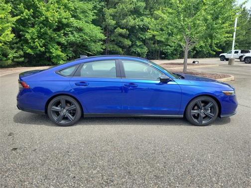 2023 Honda Accord Hybrid Base