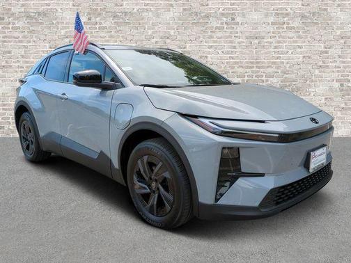 Cement 2026 Toyota C-HR SE