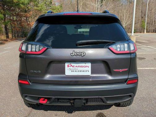 2022 Jeep Cherokee Trailhawk