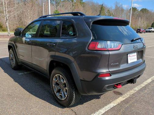 2022 Jeep Cherokee Trailhawk