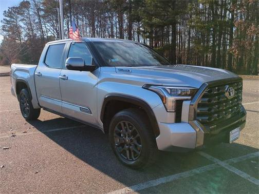 2026 Toyota Tundra Hybrid Platinum