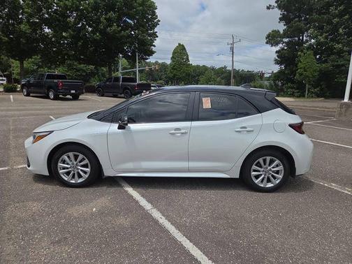 Midnight Black Metallic 2025 Toyota Corolla SE