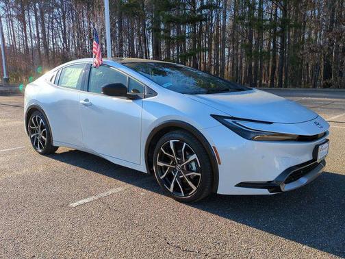 2026 Toyota Prius Plug-In Hybrid XSE