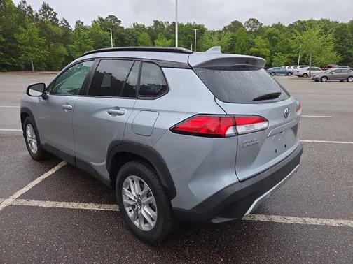 Sonic Silver 2023 Toyota Corolla Cross LE