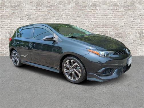 2016 Scion iM Base