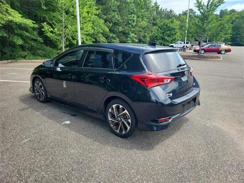 2016 Scion iM Base