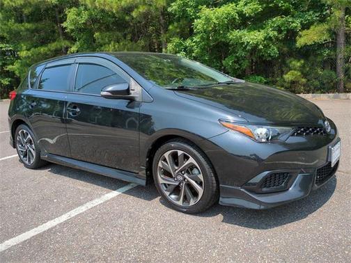 2016 Scion iM Base
