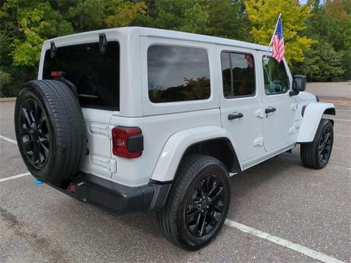 2024 Jeep Wrangler 4xe Sahara