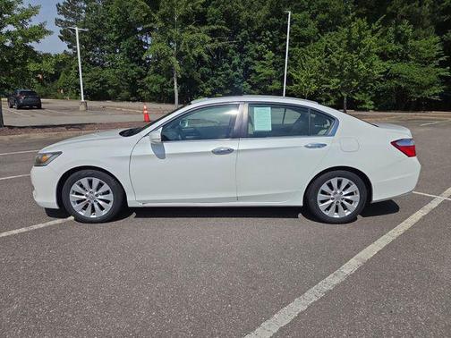 White Orchid Pearl 2013 Honda Accord EX