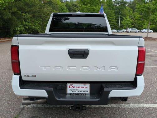 Ice Cap 2026 Toyota Tacoma SR5