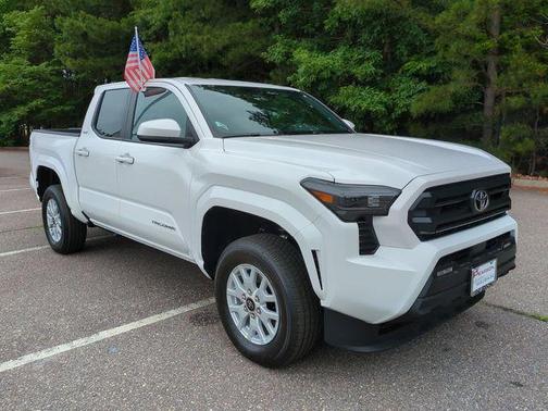 Ice Cap 2026 Toyota Tacoma SR5