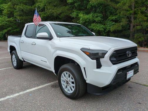 Ice Cap 2026 Toyota Tacoma SR5