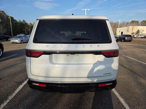 2024 Jeep Wagoneer L Series II 4x4