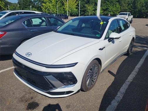 2024 Hyundai SONATA Hybrid Limited