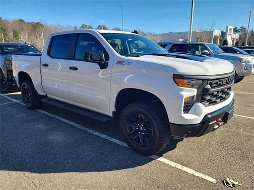 2025 Chevrolet Silverado 1500 Custom Trail Boss