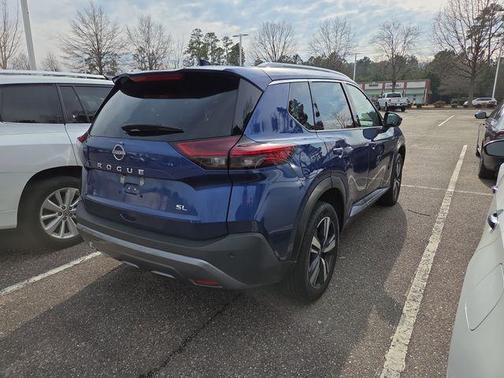 2023 Nissan Rogue SL