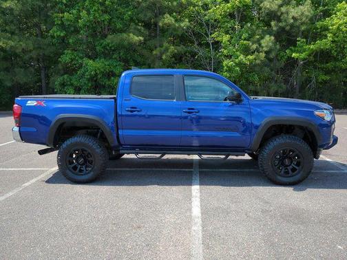 Blue Crush Metallic 2023 Toyota Tacoma SR5