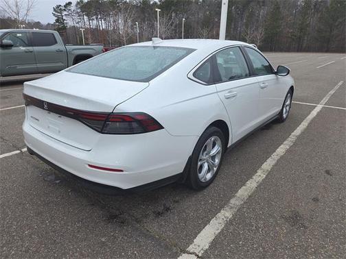 2024 Honda Accord LX 1.5T