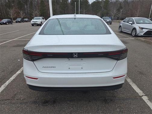 2024 Honda Accord LX 1.5T