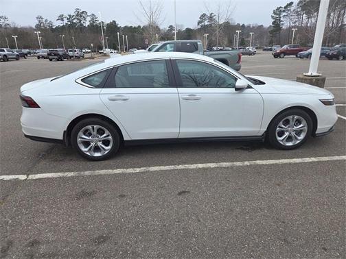 2024 Honda Accord LX 1.5T