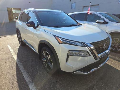 2022 Nissan Rogue Platinum