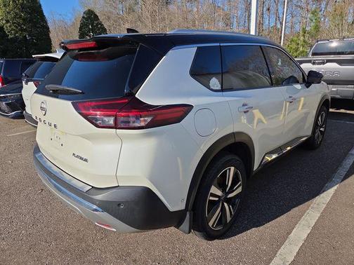 2022 Nissan Rogue Platinum
