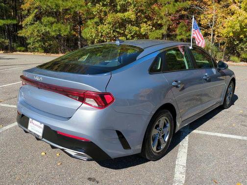 2023 Kia K5 LXS