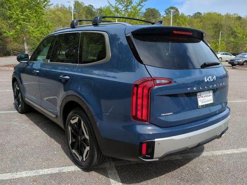 Midnight Lake Blue 2025 Kia Telluride S