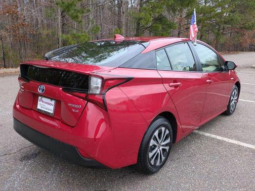 2020 Toyota Prius XLE