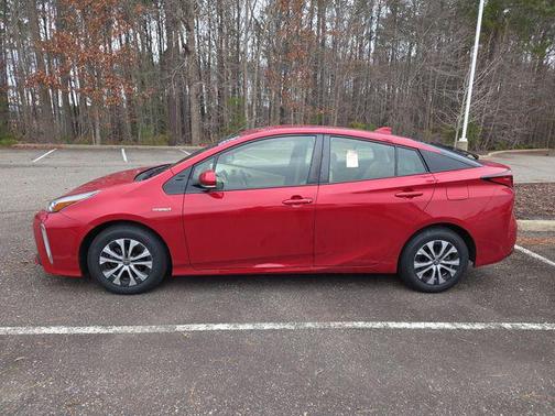 2020 Toyota Prius XLE