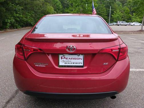 Barcelona Red Metallic 2019 Toyota Corolla SE