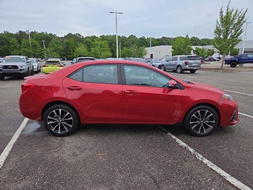 Barcelona Red Metallic 2019 Toyota Corolla SE