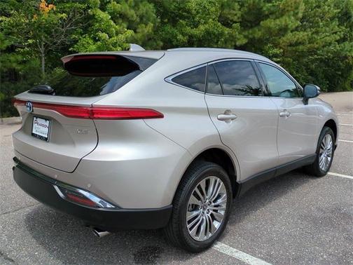 2023 Toyota Venza XLE