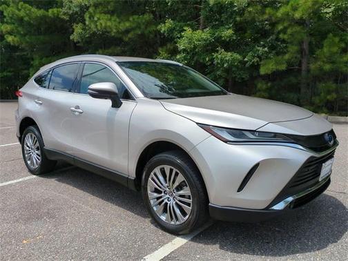 2023 Toyota Venza XLE