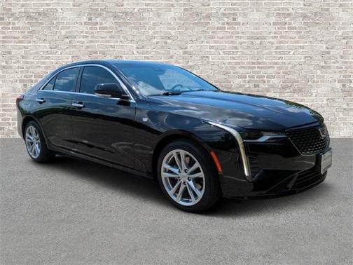 2023 Cadillac CT4 Luxury