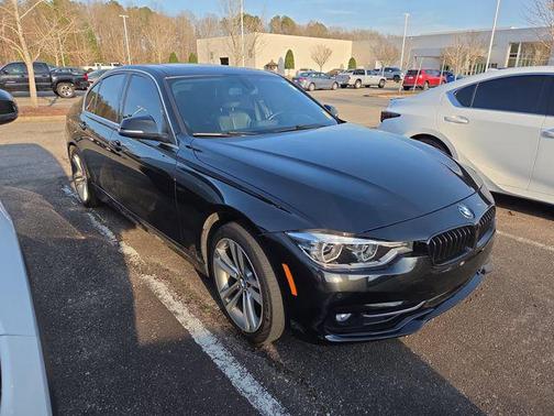 2018 BMW 330 xDrive