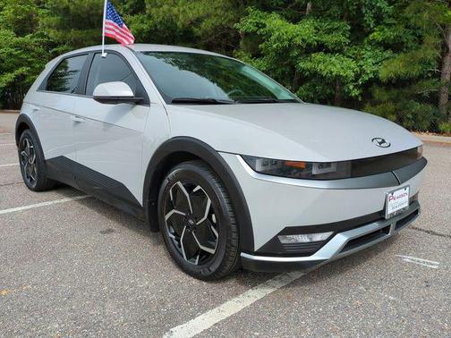 Cyber Gray 2024 Hyundai IONIQ 5 SEL