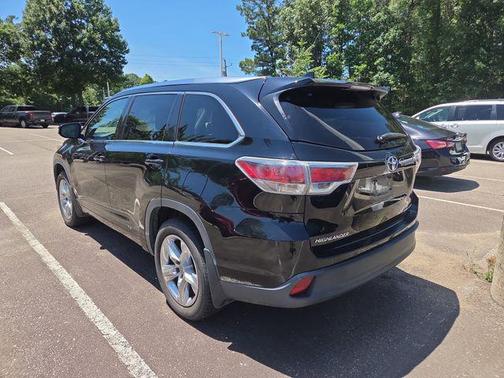 Attitude Black Metallic 2015 Toyota Highlander Limited