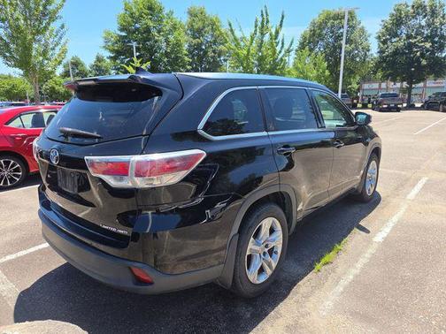 Attitude Black Metallic 2015 Toyota Highlander Limited