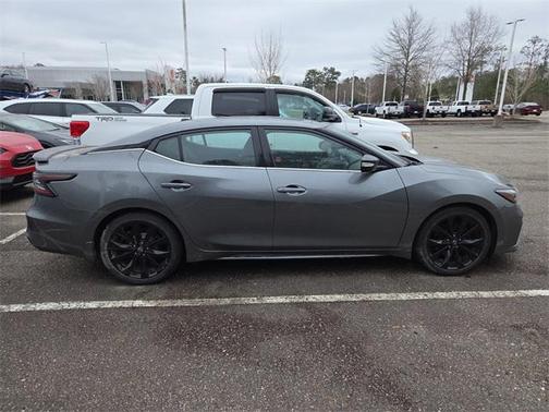 2023 Nissan Maxima SR Xtronic CVT