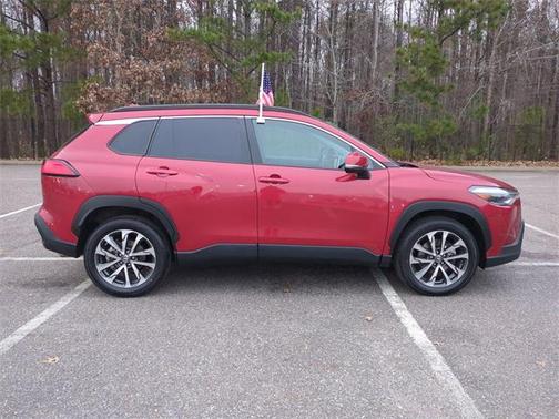2023 Toyota Corolla Cross XLE