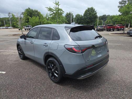 Urban Gray Pearl 2024 Honda HR-V Sport