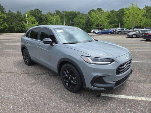 Urban Gray Pearl 2024 Honda HR-V Sport