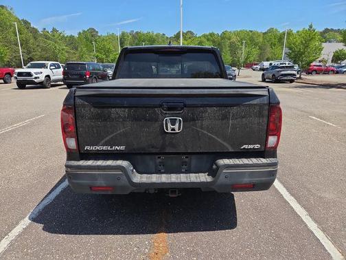 2020 Honda Ridgeline Black
