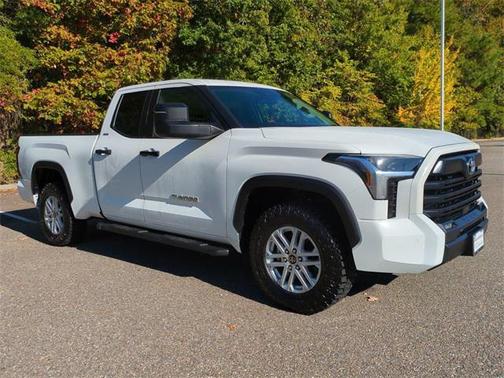 2022 Toyota Tundra SR5