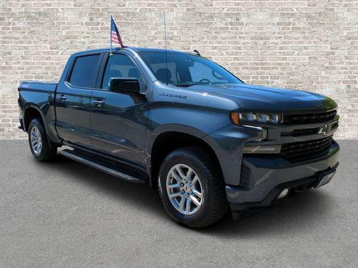 Shadow Gray Metallic 2021 Chevrolet Silverado 1500 RST