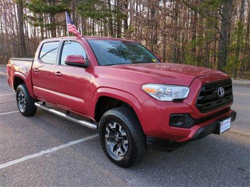 2017 Toyota Tacoma SR