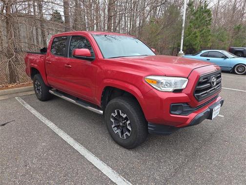 2017 Toyota Tacoma SR